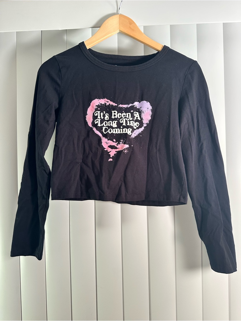 Taylor Swift Lover Miss Americana Black Long-Sleeve Graphic Crop Top